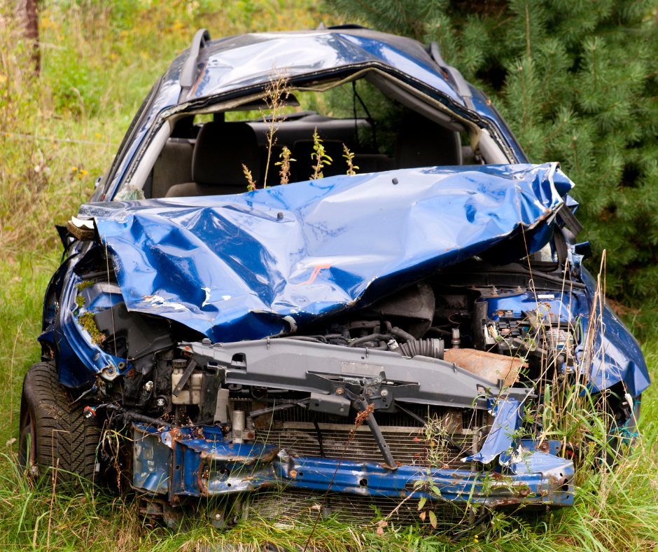 blue car total wrecked in townsville
